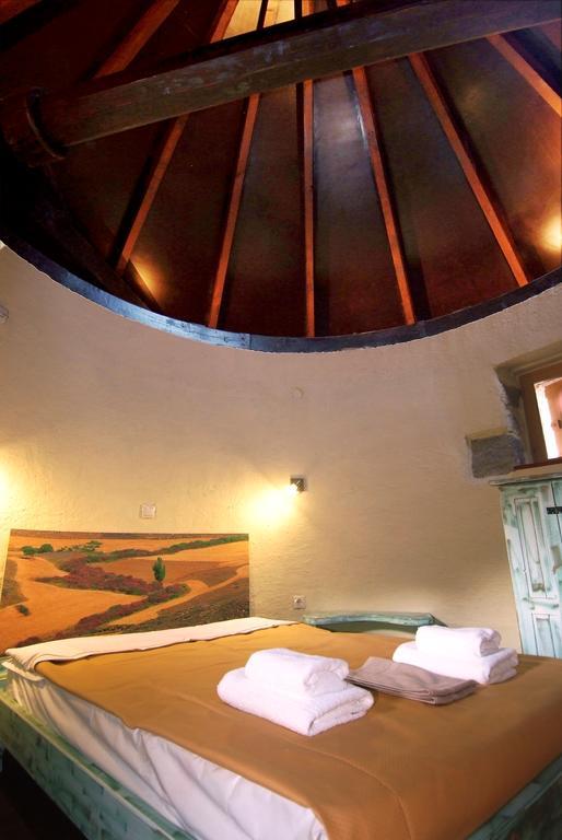 Limnoswindmills Apartment Kontias Екстериор снимка